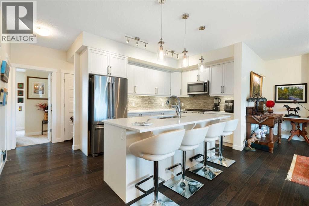 64 Cranbrook Drive SE — photo 5