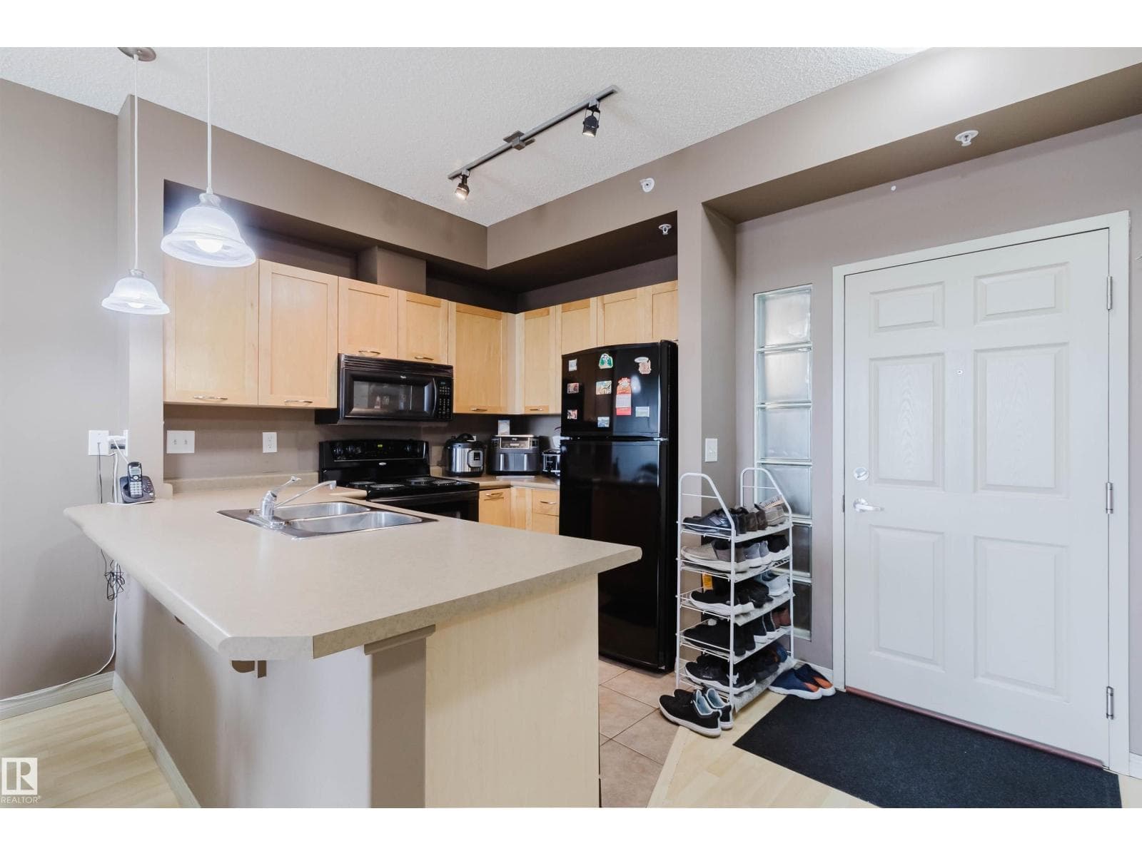 #1-405 4245 139 AV NW — photo 5