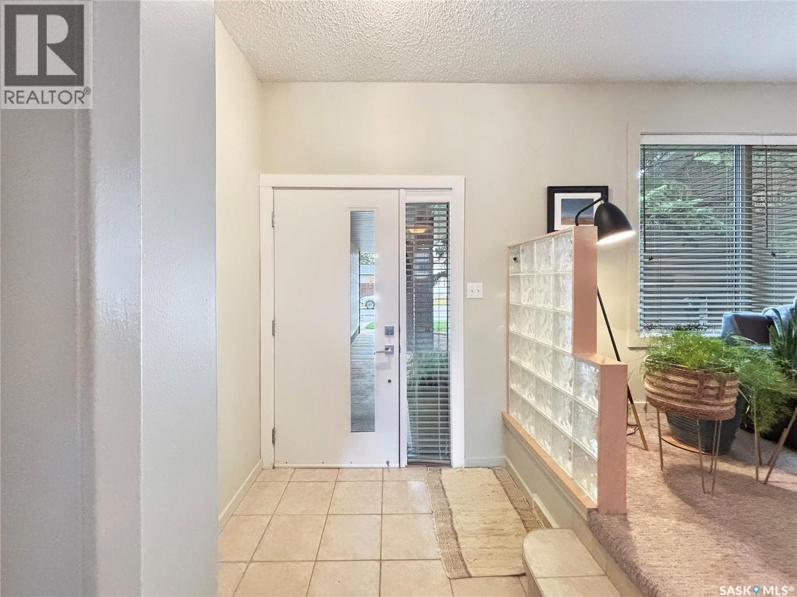 355 Ball CRESCENT — photo 2