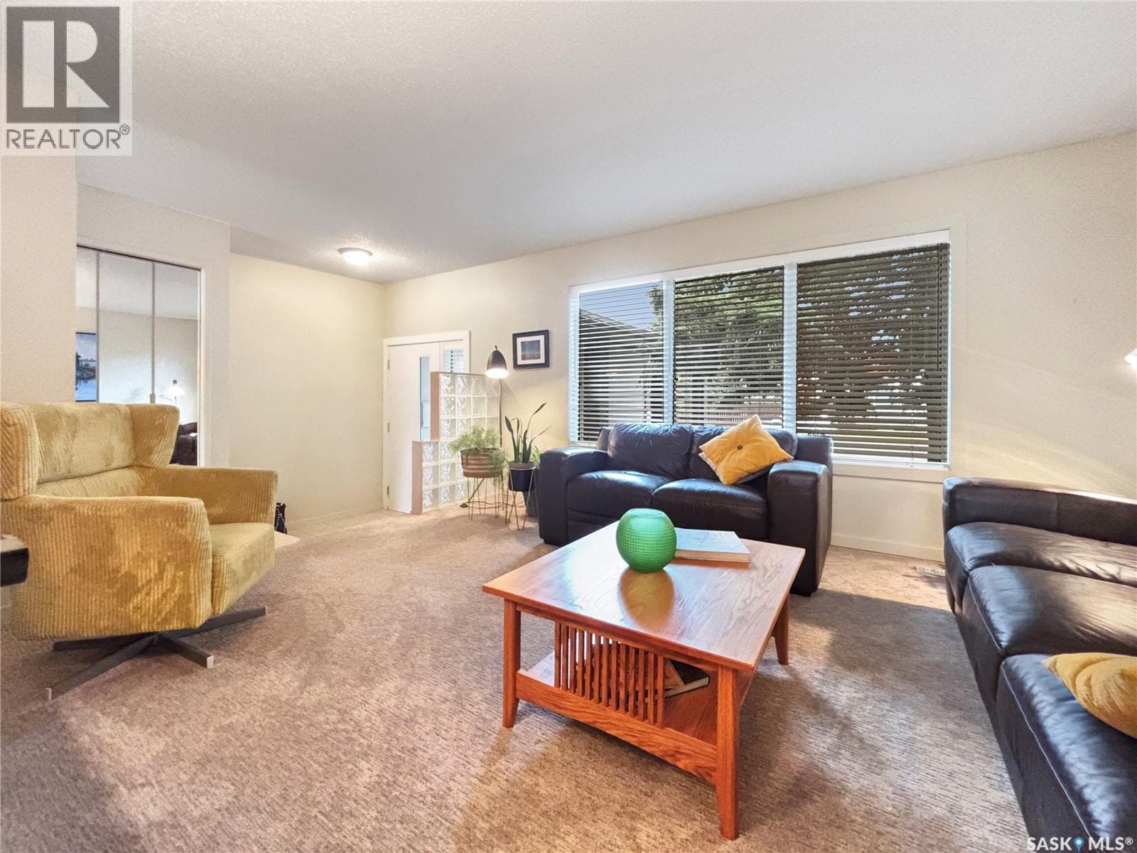355 Ball CRESCENT — photo 4