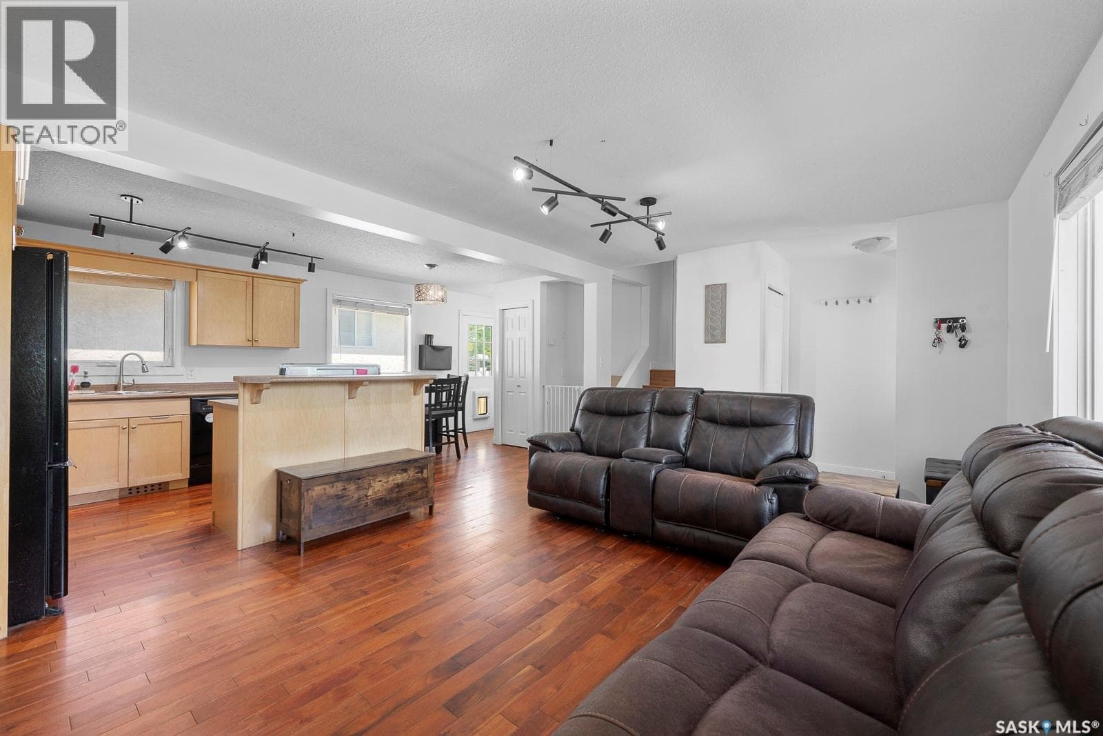 2 PLEASANTVIEW BAY — photo 4