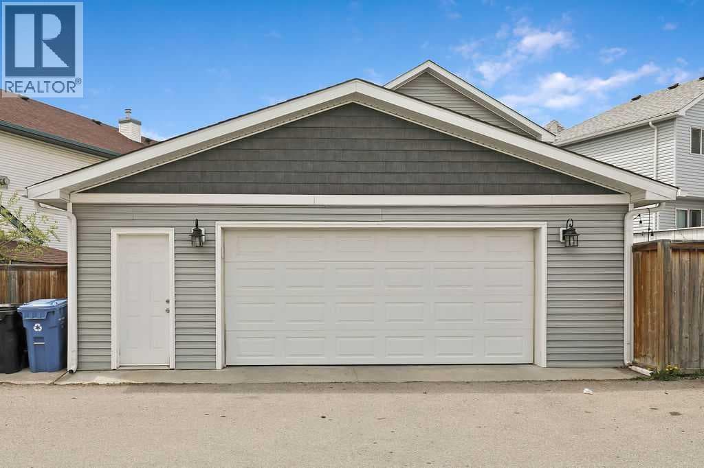 130 Taravista Court NE — photo 2