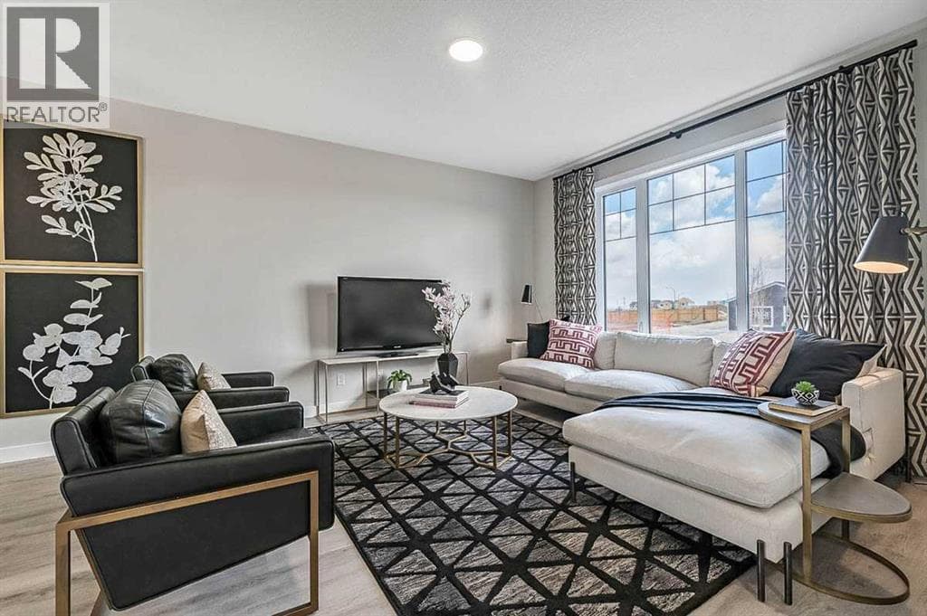 5132 154 Avenue SW — photo 3