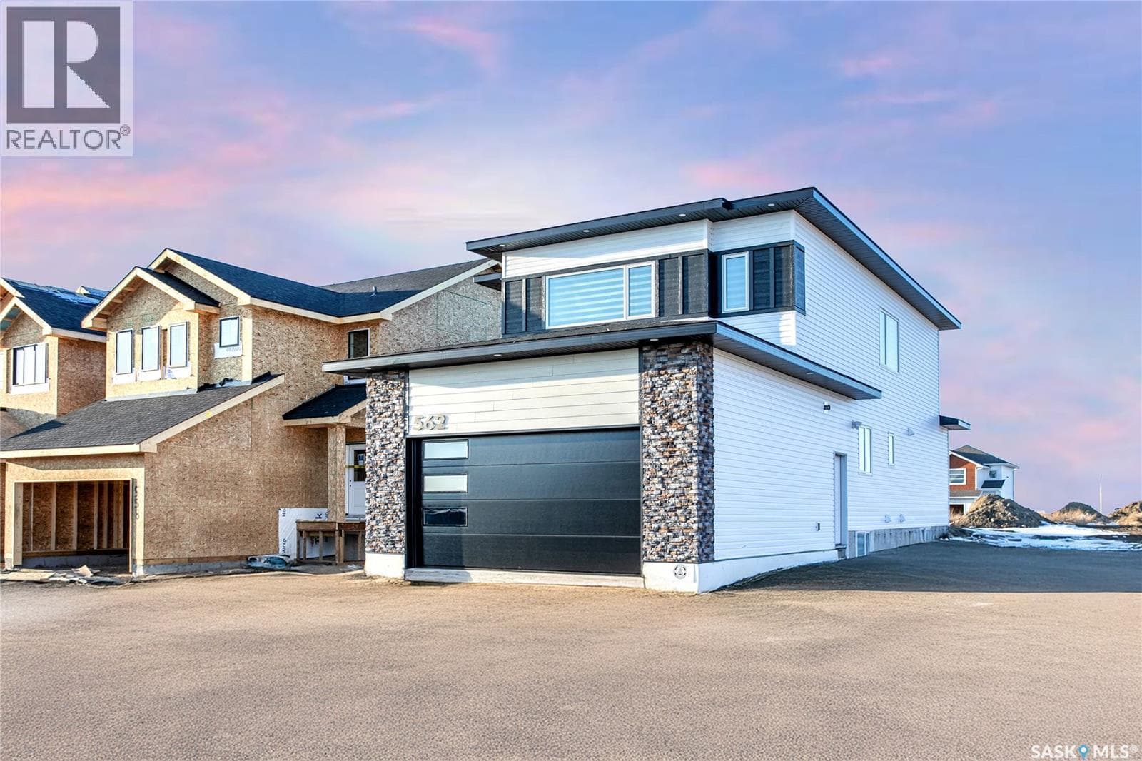 430 Nazarali MANOR