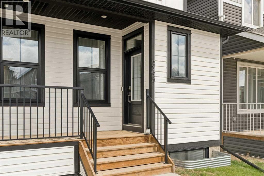 345 Calhoun Common NE — photo 2