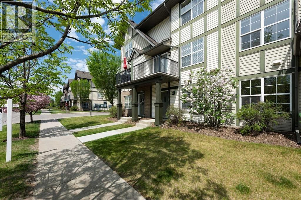 38 Cranford Drive SE — photo 3
