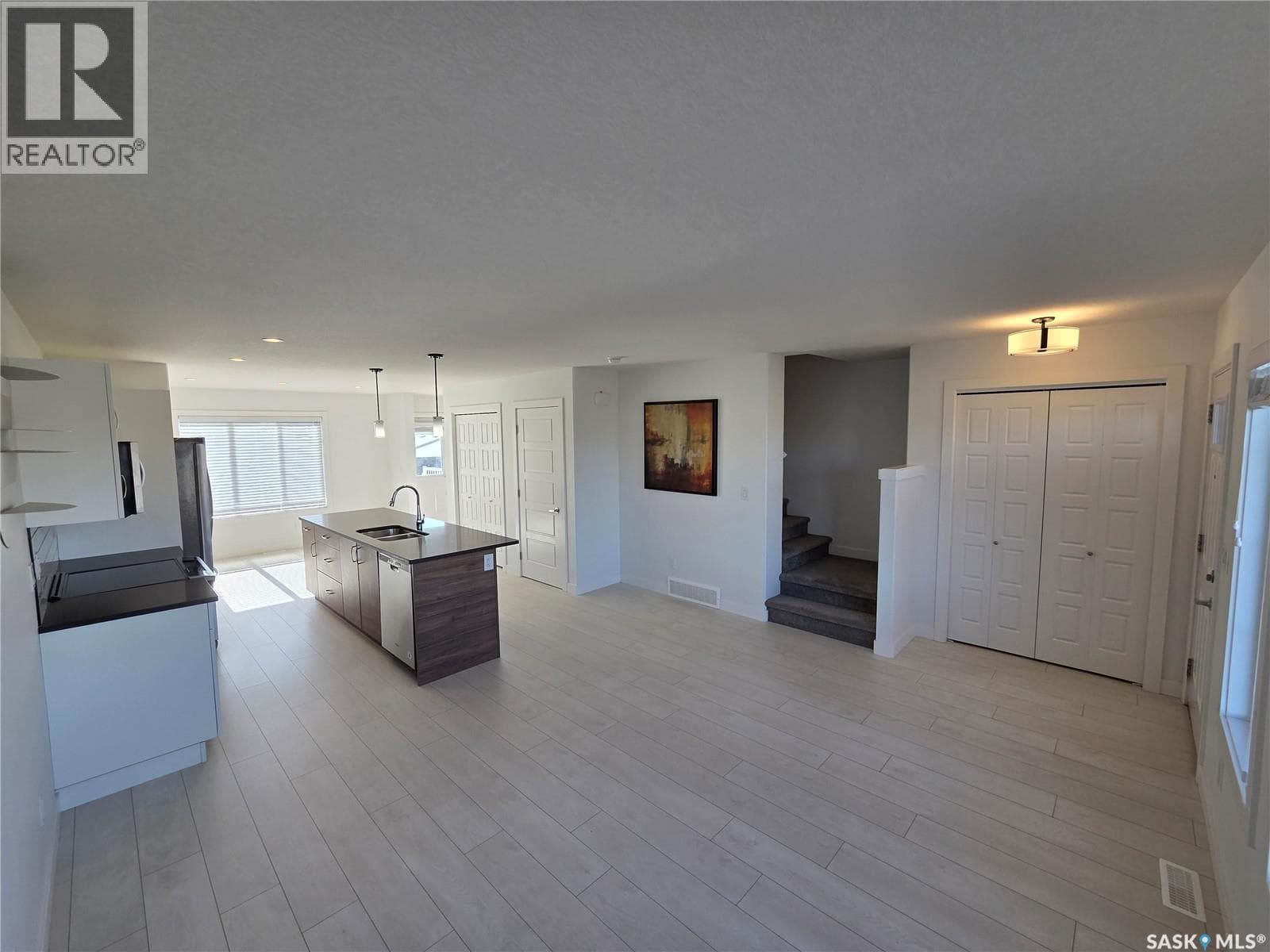 324 McOrmond DRIVE — photo 4