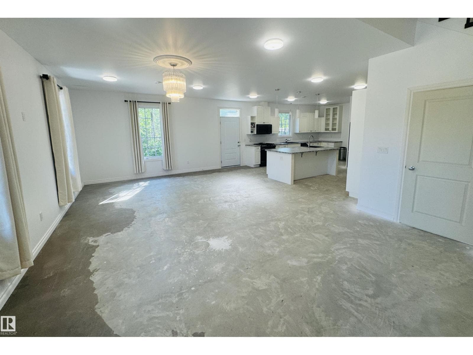 553 11207 TWP R 564 — photo 3