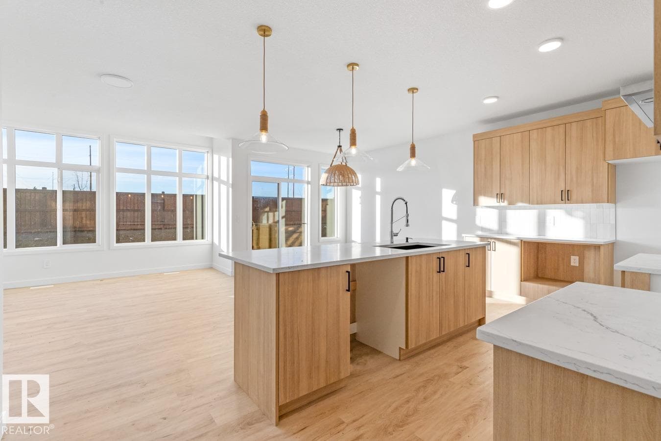 62 Cuddie DR — photo 3