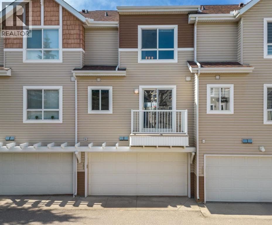161 Tuscany Court NW — photo 2