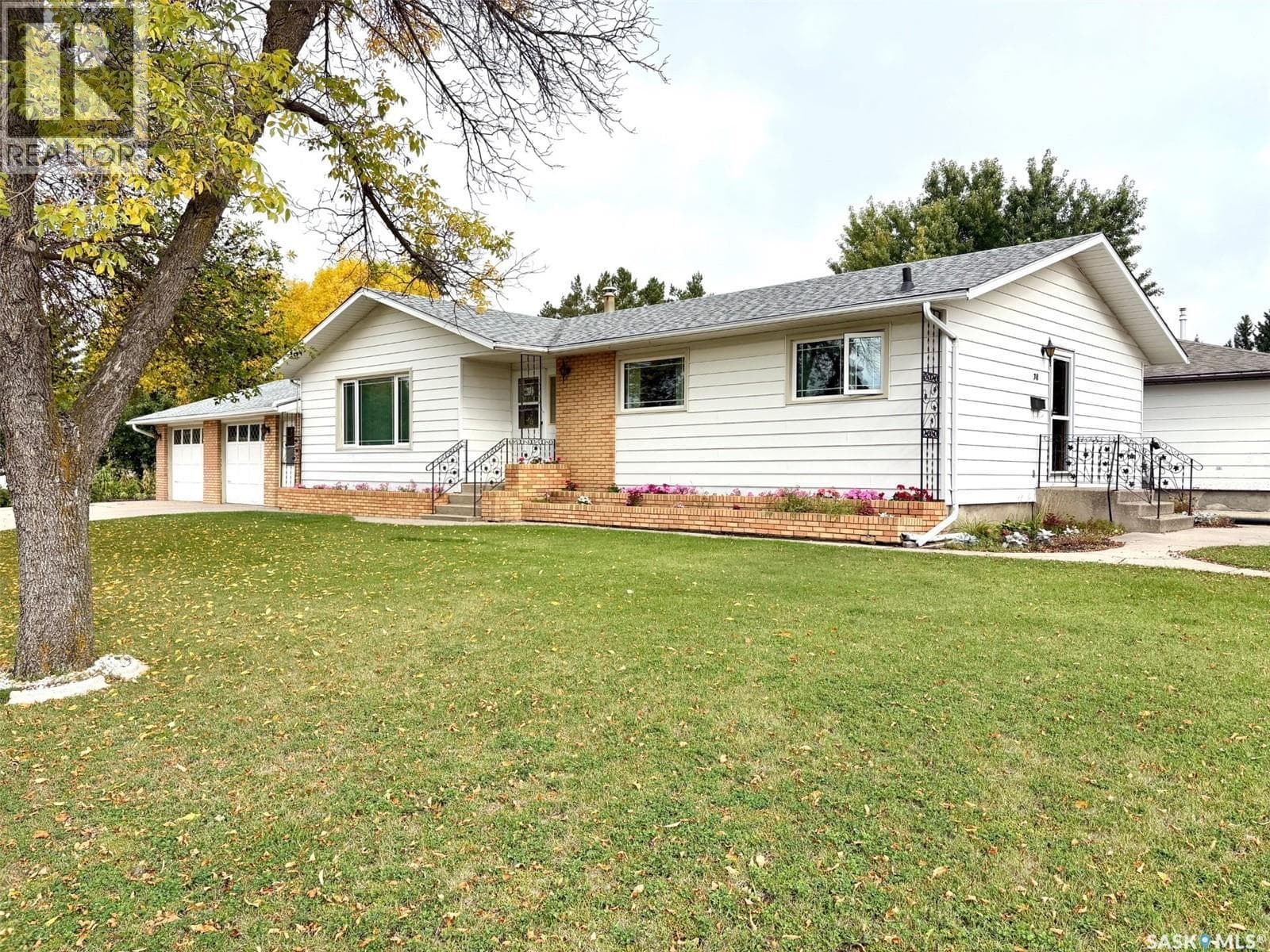 38 Rosefield DRIVE — photo 2
