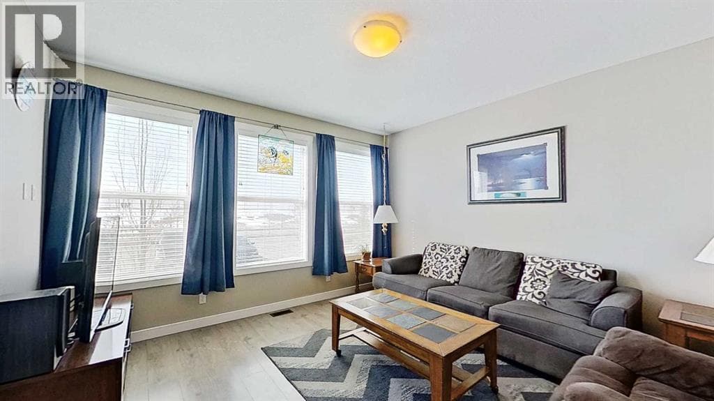 818 Cornerstone Boulevard NE — photo 5