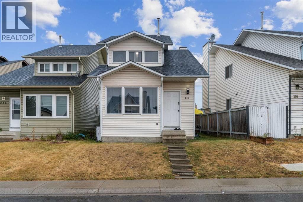 218 Falmere Way NE