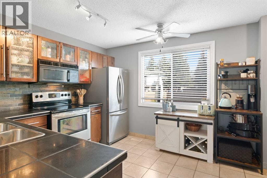 530 Woodbine Boulevard SW — photo 5