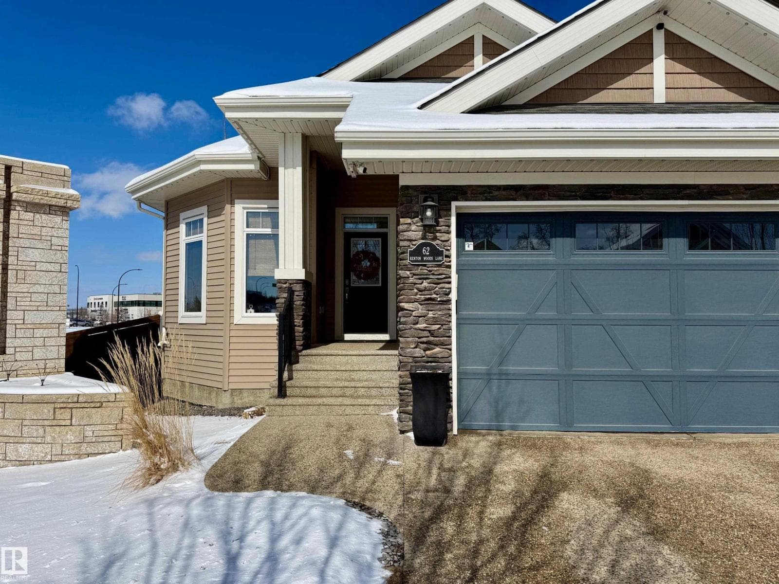 62 Kenton Woods LN — photo 3