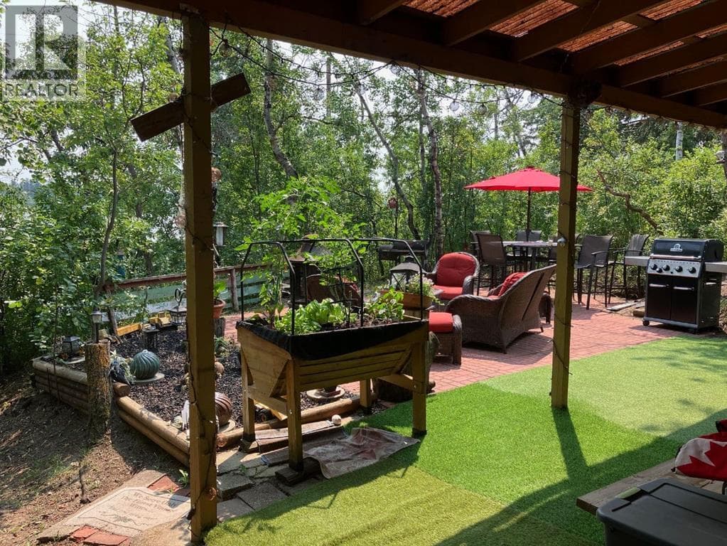 24 Lakeview Drive — photo 3