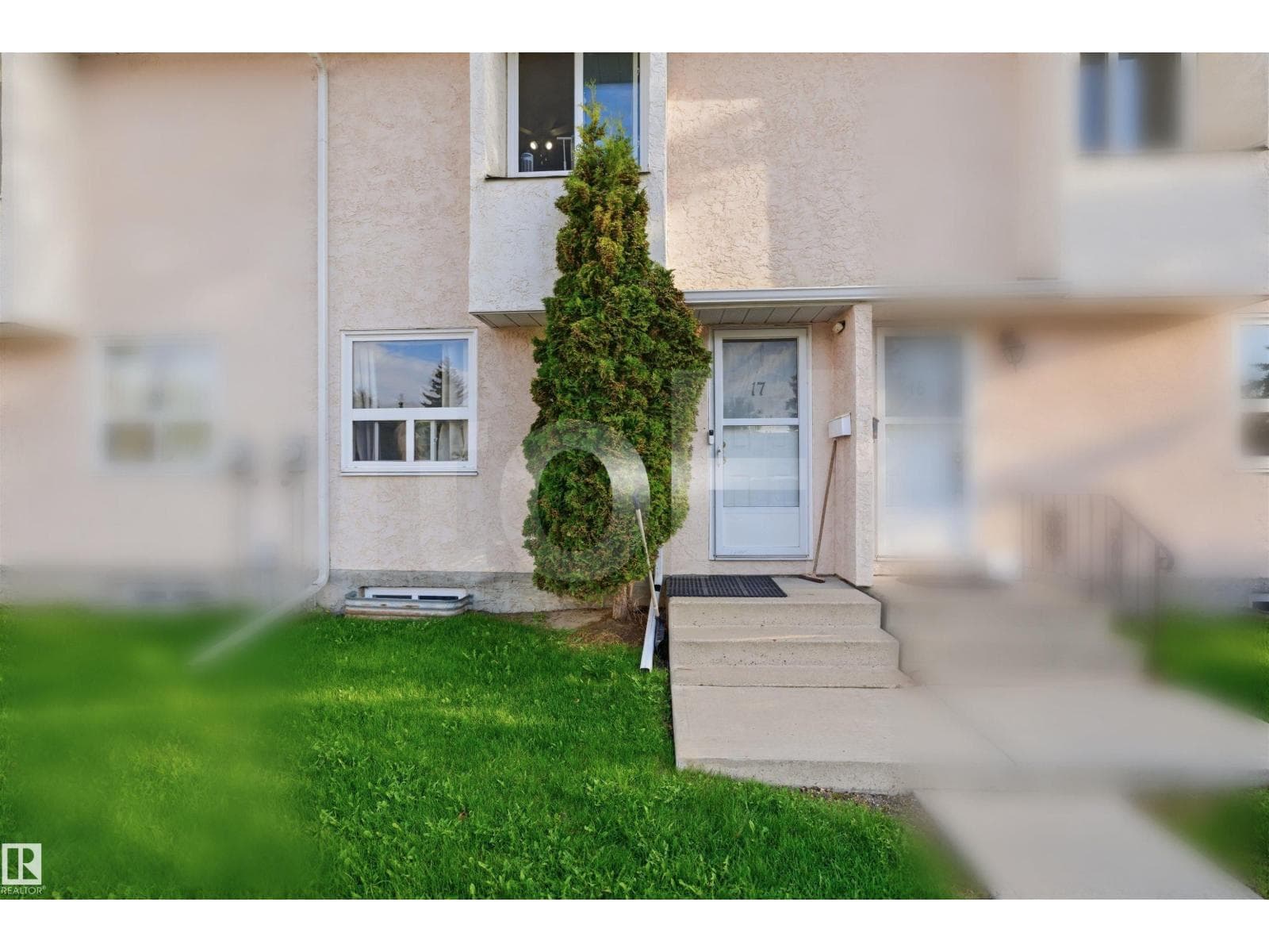 17 LAKEWOOD VG NW