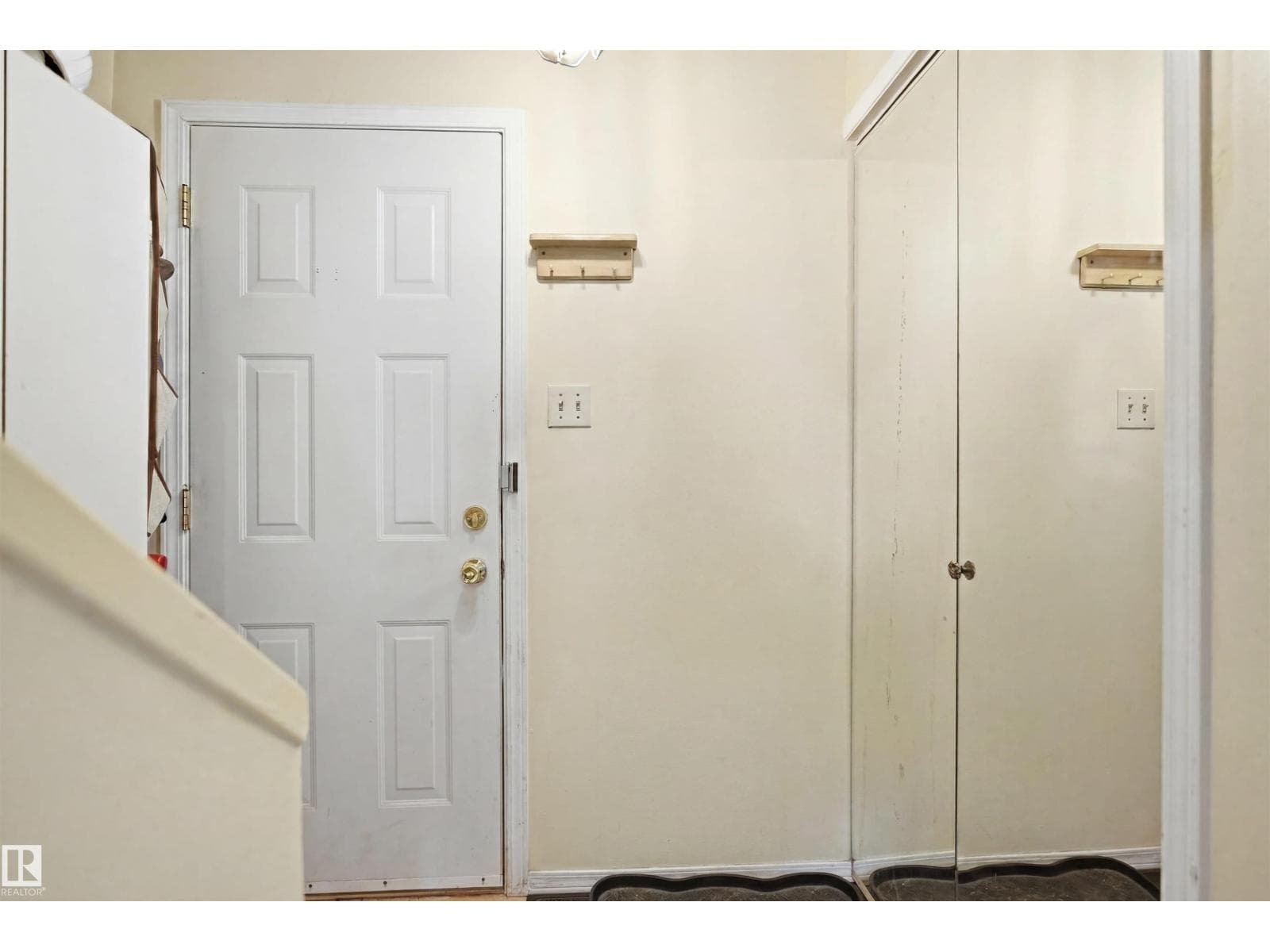 17 LAKEWOOD VG NW — photo 3
