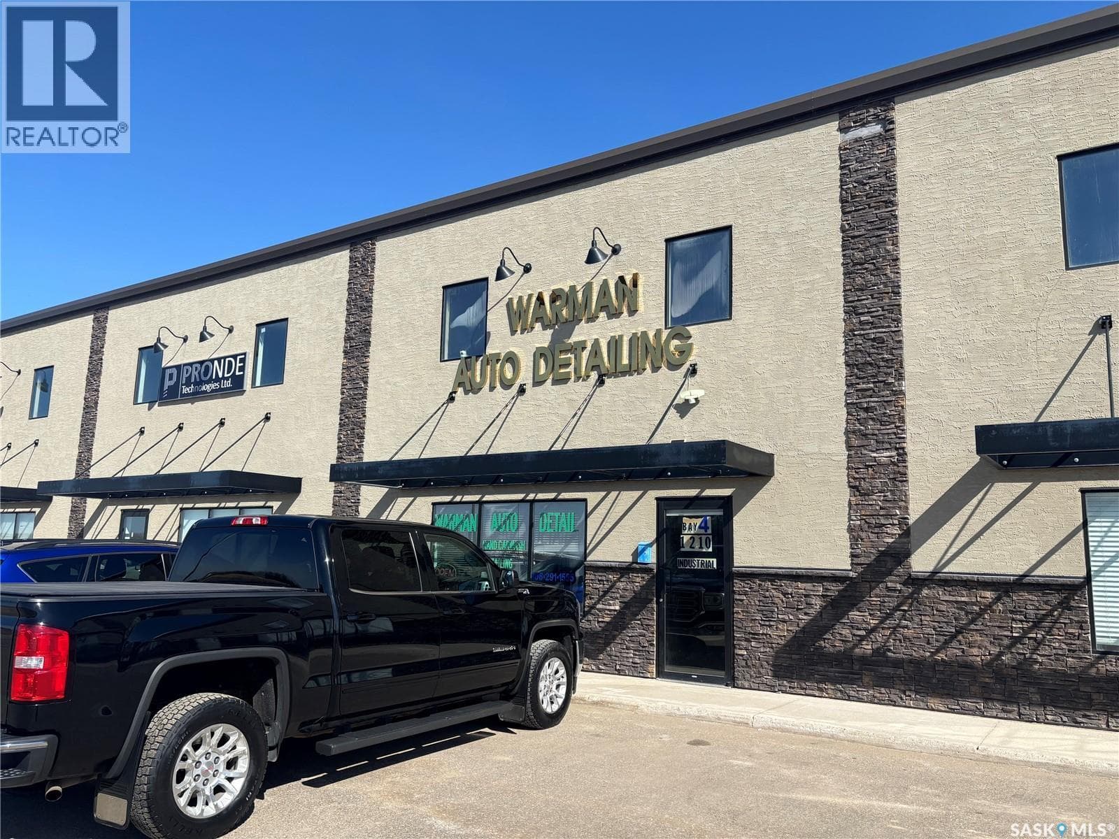 4 1210 Industrial ROAD