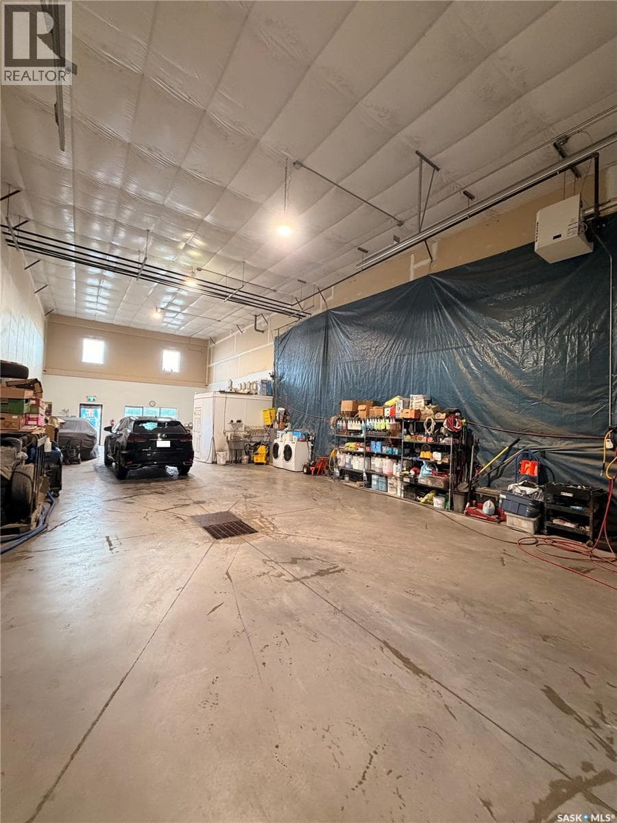 4 1210 Industrial ROAD — photo 5