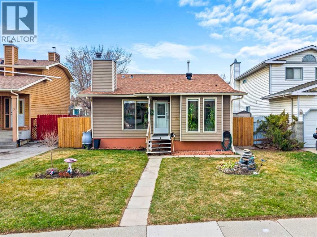 11 Deersaxon Circle SE