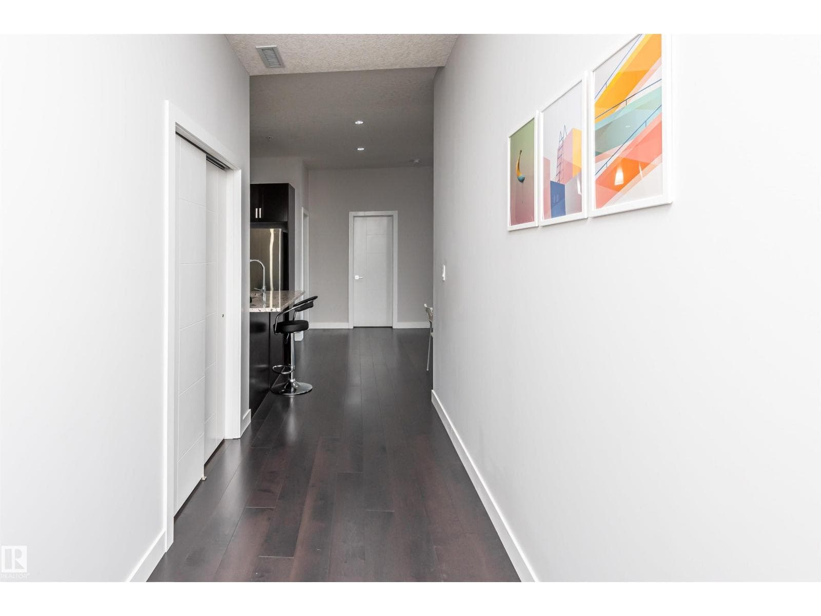 #404 10238 103 ST NW — photo 5