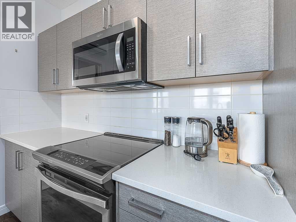 1202, 80 Greenbriar Place NW — photo 4