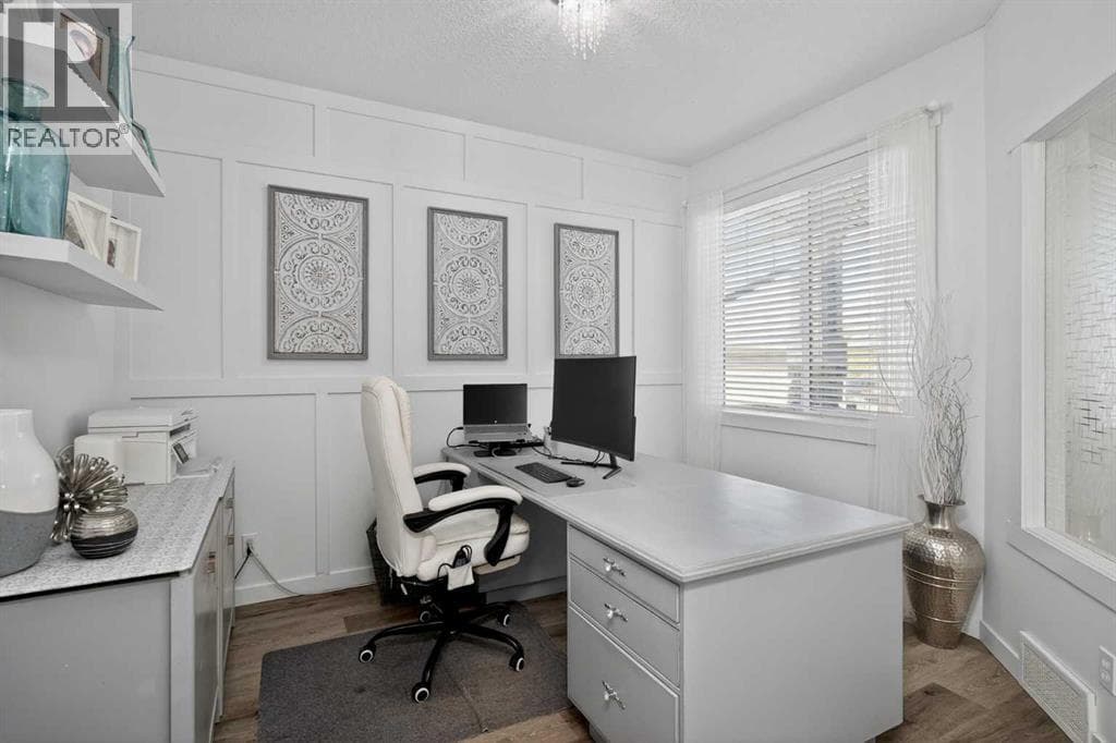 176 Chapalina Heights SE — photo 5
