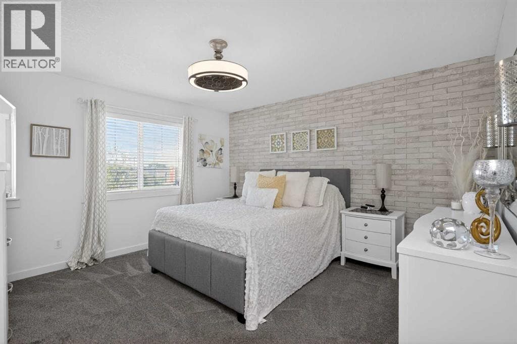 176 Chapalina Heights SE — photo 3