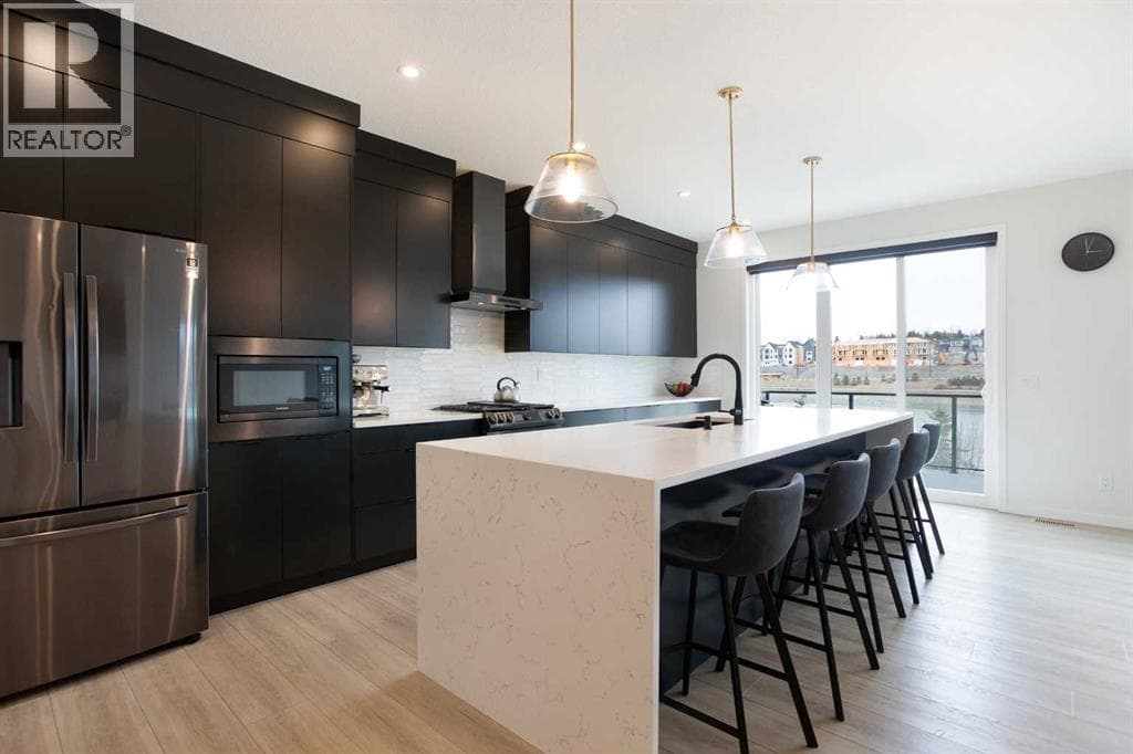 206 Rowley Way NW — photo 5