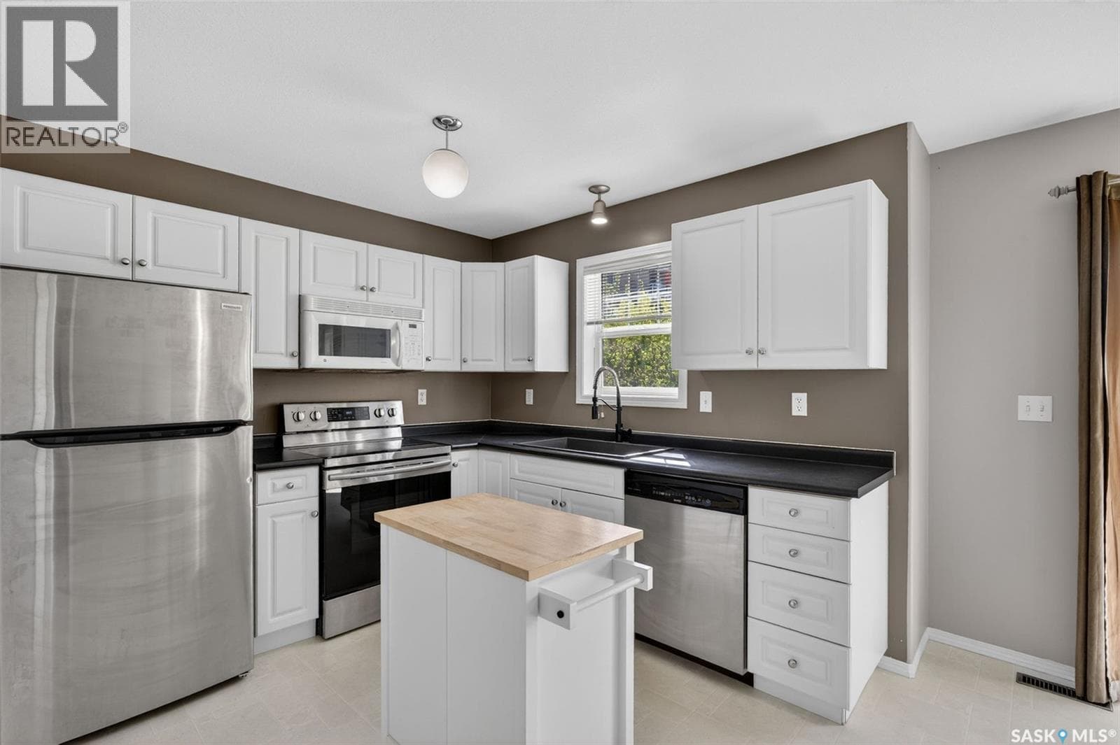 158 203 Herold TERRACE — photo 4
