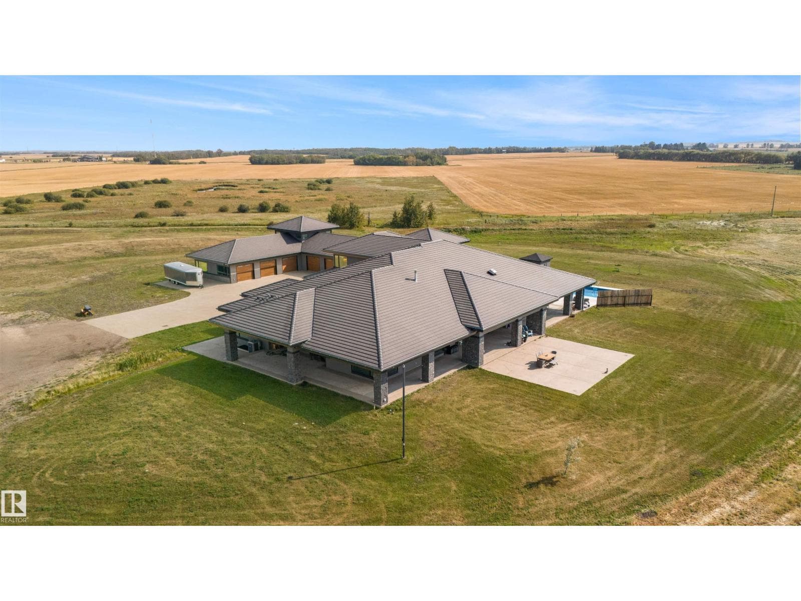 25056 TWP ROAD 492