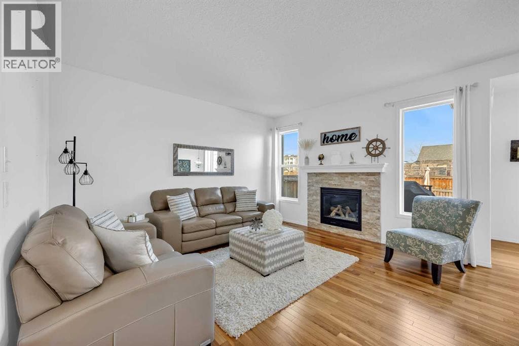30 Cranarch View SE — photo 5