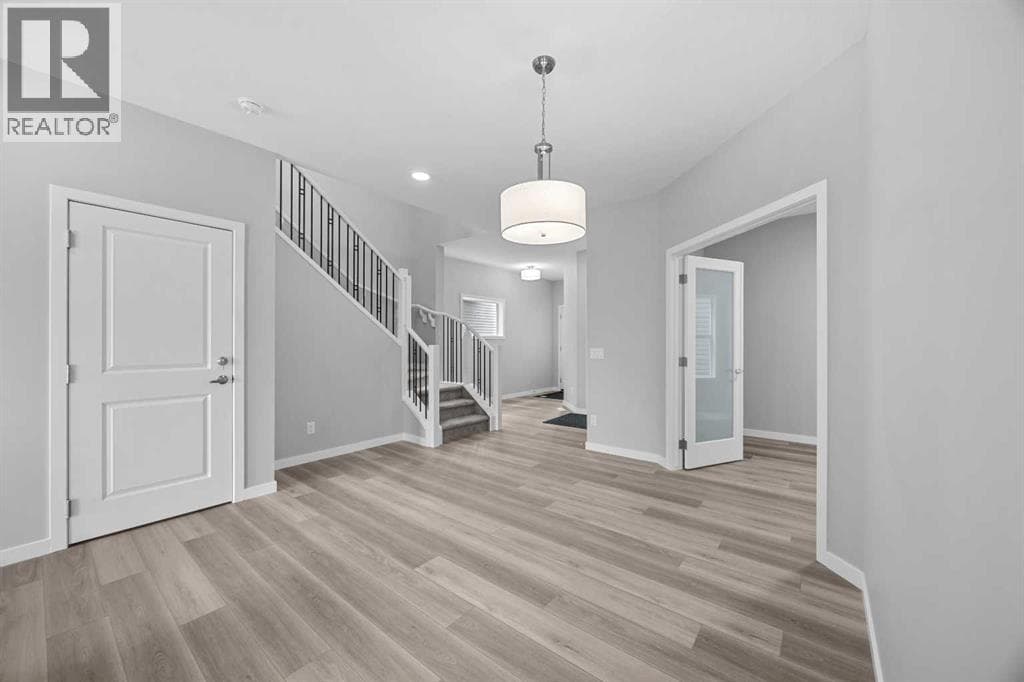 74 Lucas Place NW — photo 5