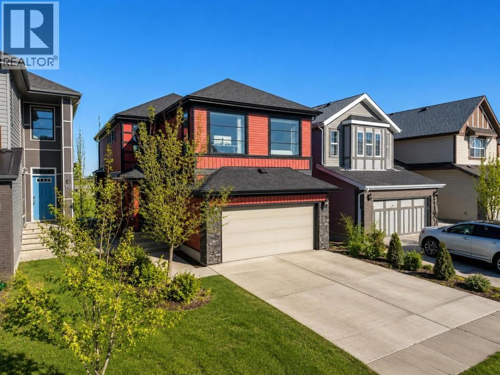 94 Copperpond Street SE