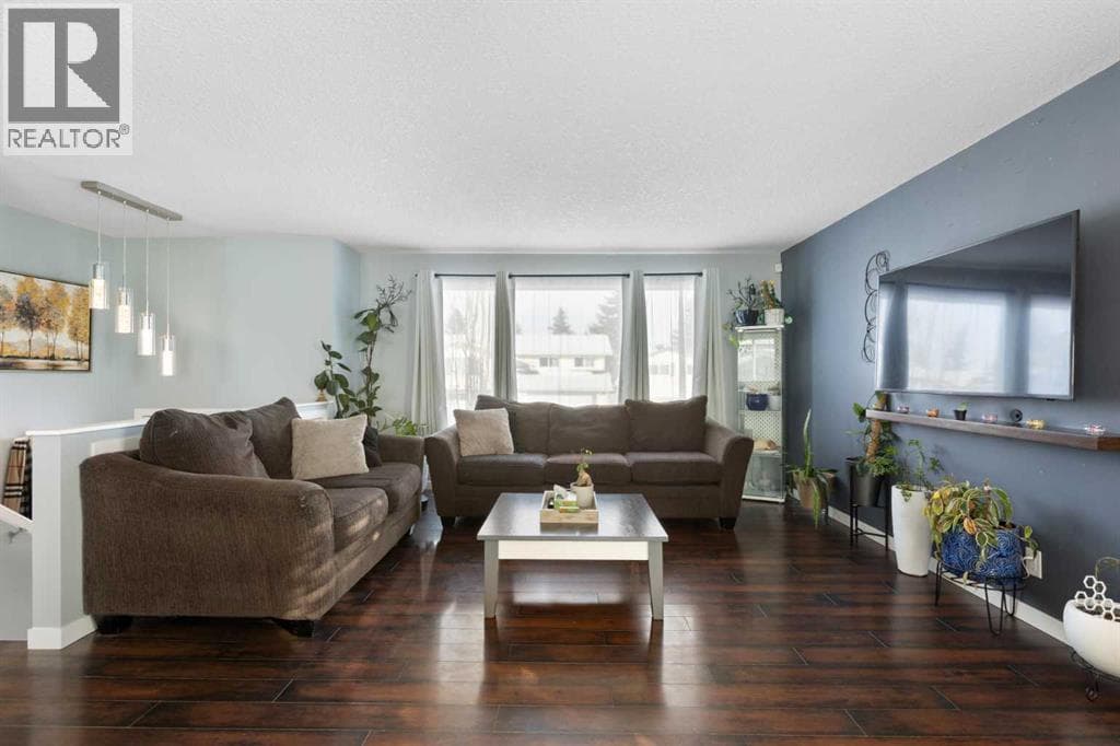 172 Rundlefield Crescent NE — photo 5