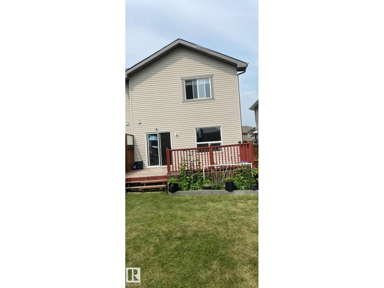 2402 Casselman Cr CR SW SW — photo 2