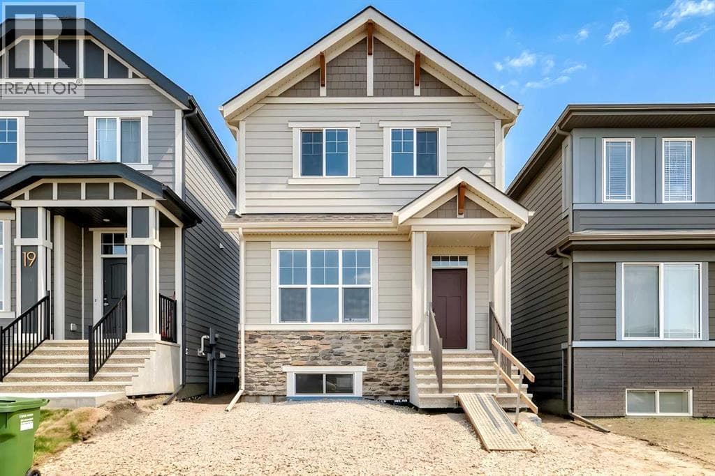 23 Magnolia Street SE