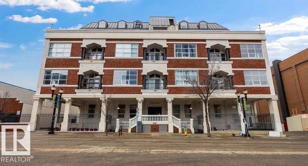 #104 10330 104 ST NW