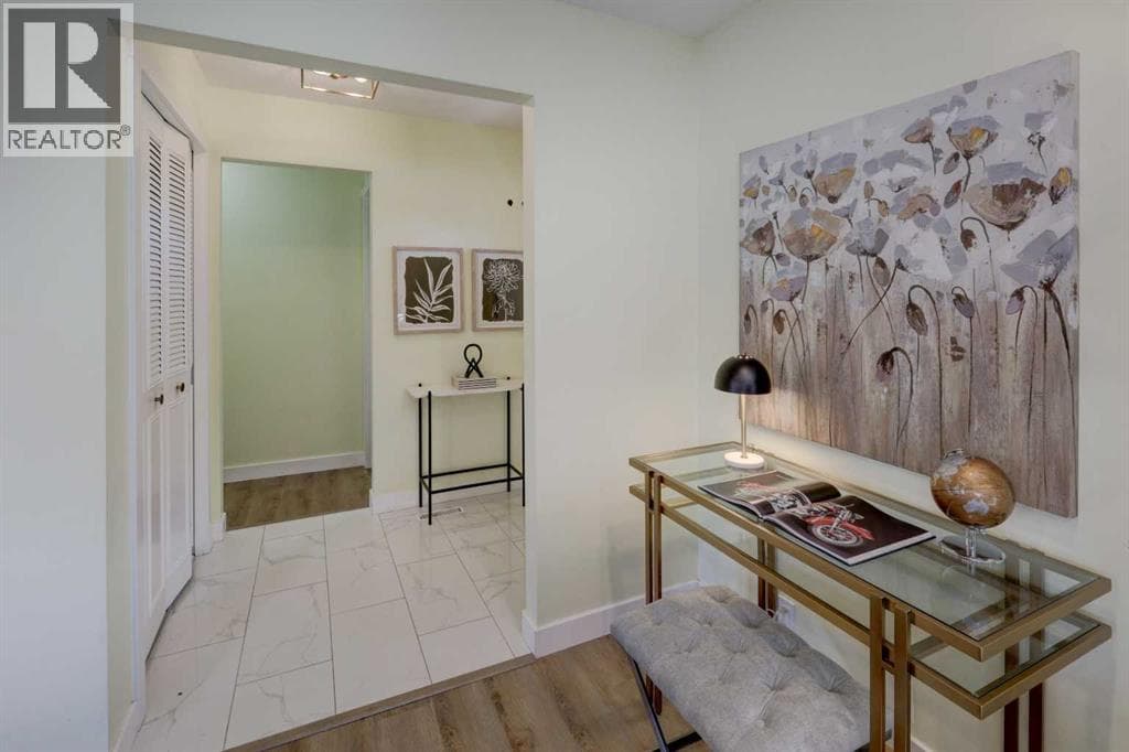 6443 70 Street NW — photo 3
