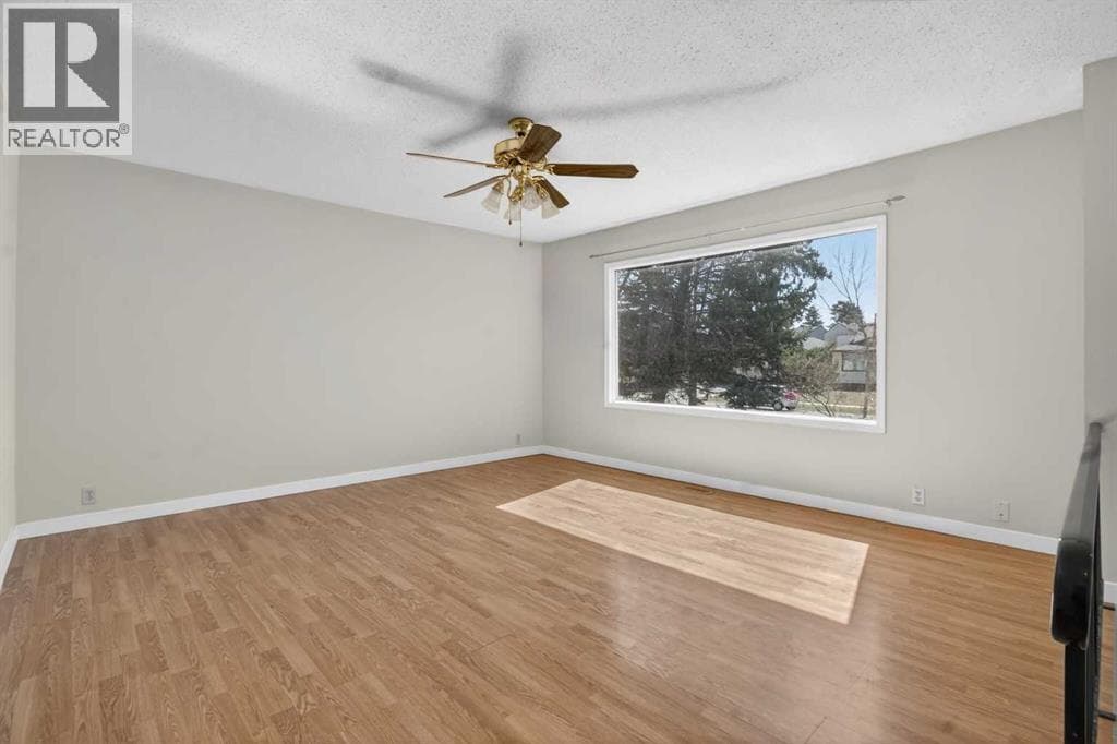 900 Abbeydale Drive NE — photo 3