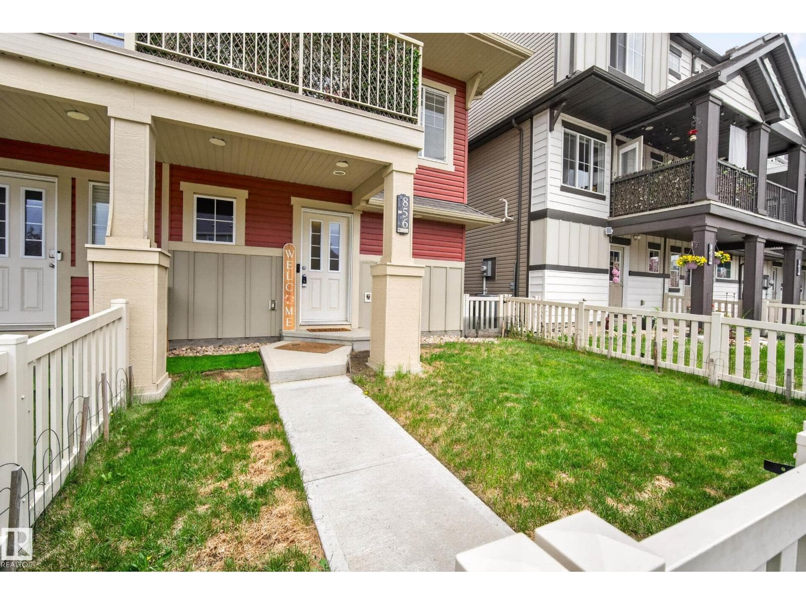856 DANIELS WY SW — photo 3