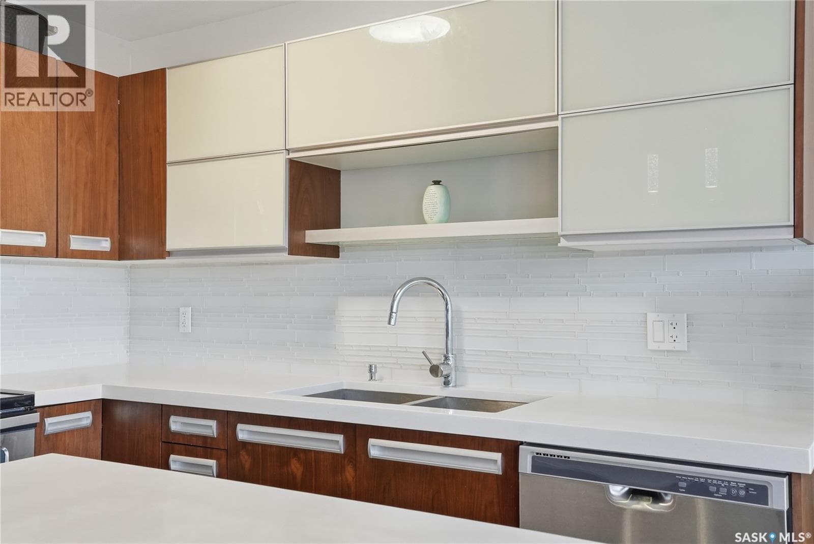 514 2012 Pohorecky CRESCENT — photo 5