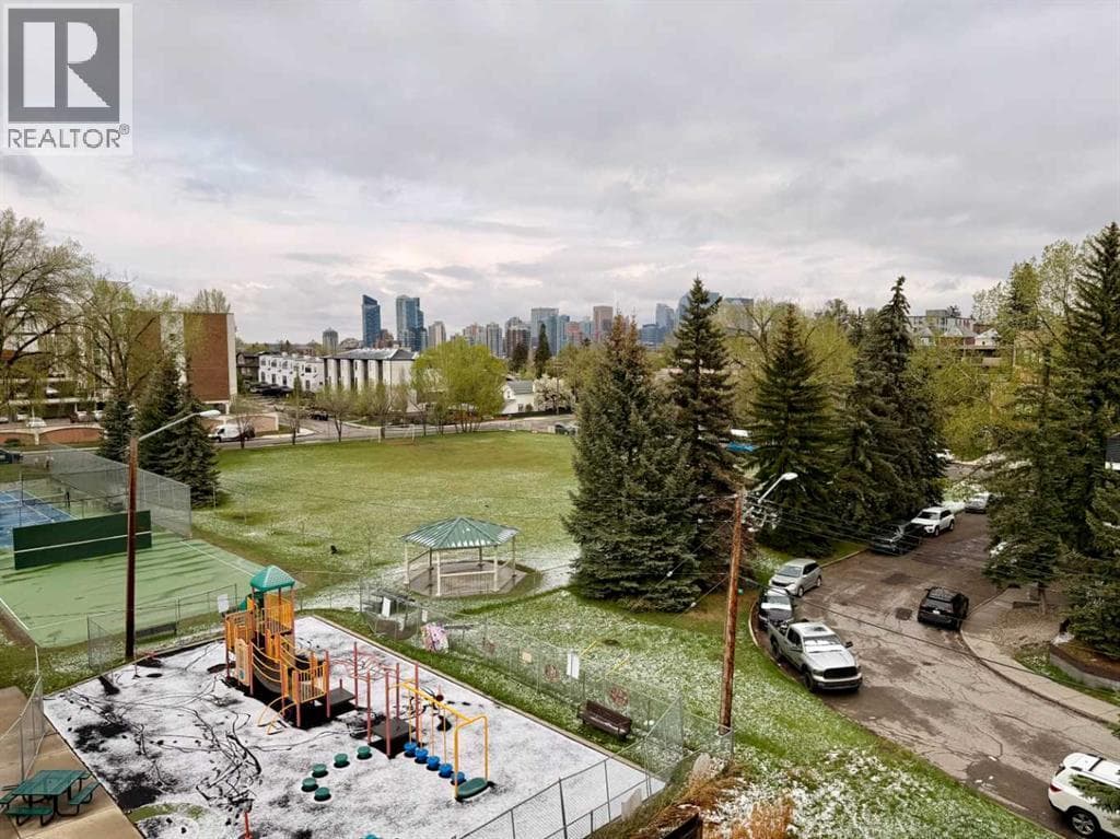 302, 2508 17 Street SW — photo 4