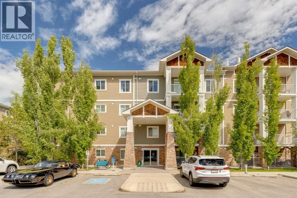106, 304 Cranberry Park SE