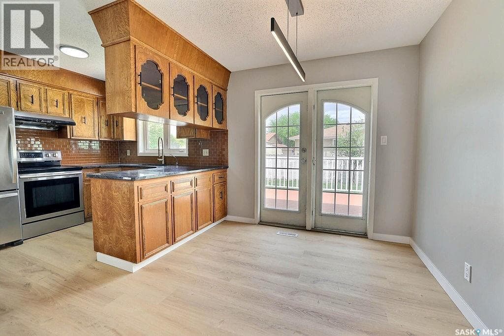 35 Chase CRESCENT — photo 5