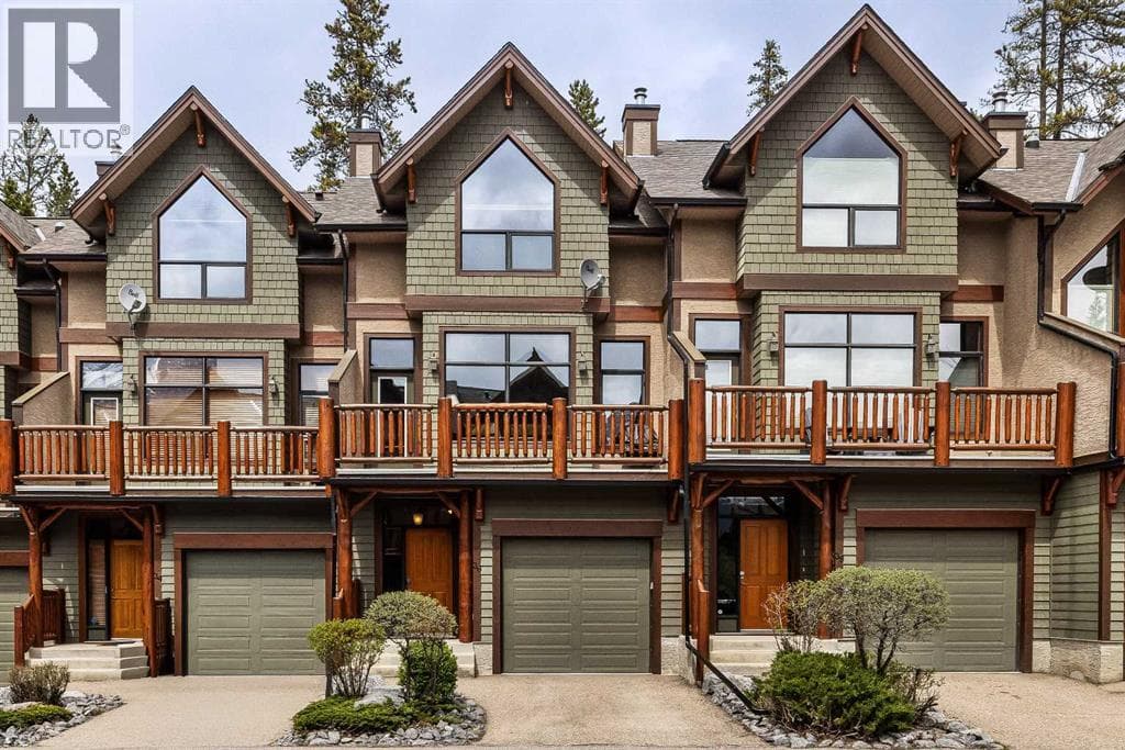 36, 137 Wapiti Close