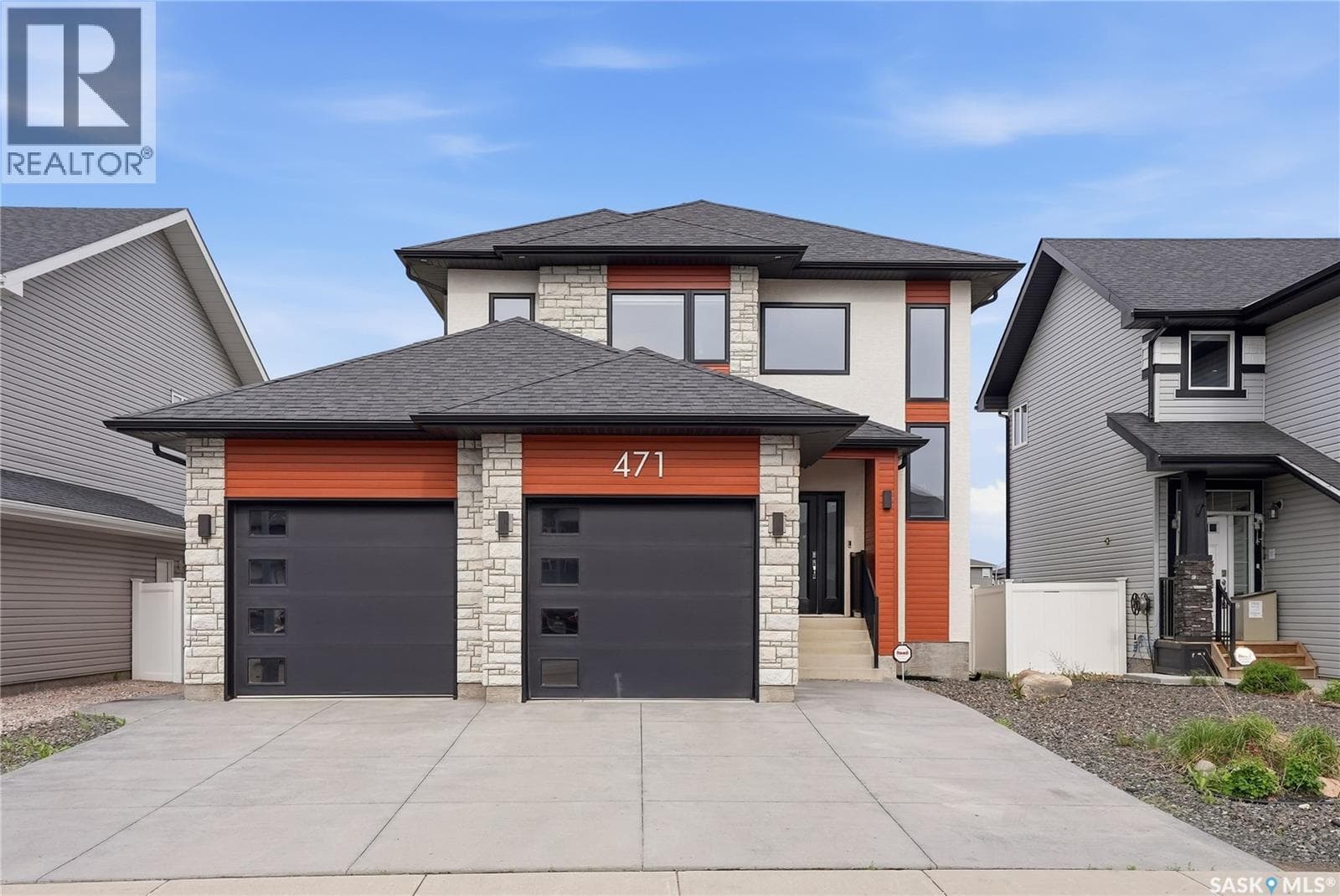 471 Flynn LANE