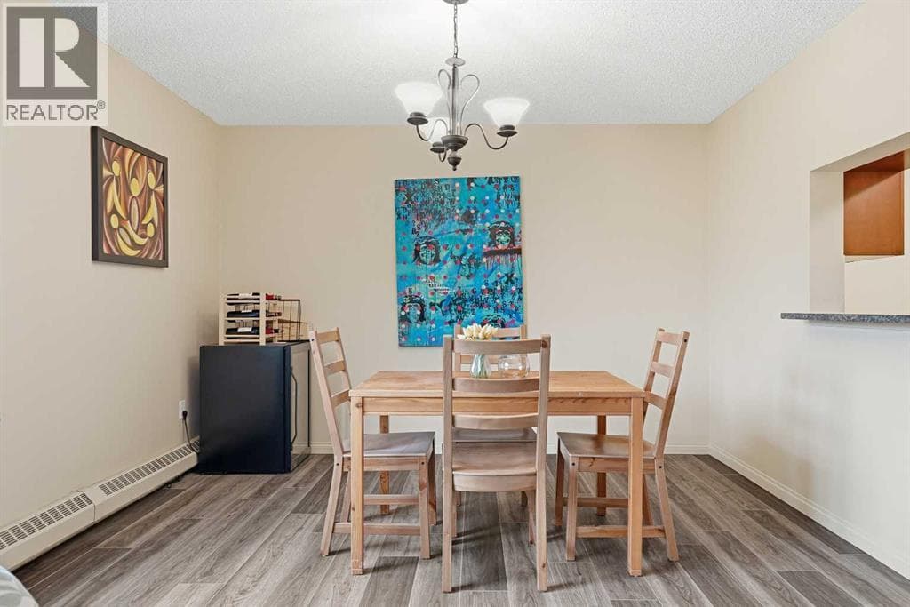 212, 790 Kingsmere Crescent SW — photo 5