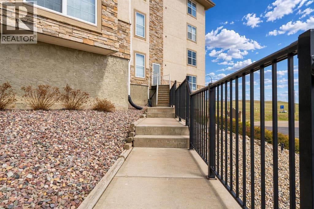 327, 201 River Ridge Drive NW — photo 4